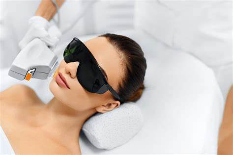 SKIN TYTE FULL FACE & NECK PACKAGE: (5) SKIN TYTE FULL FACE & NECK LASER TREATMENTS